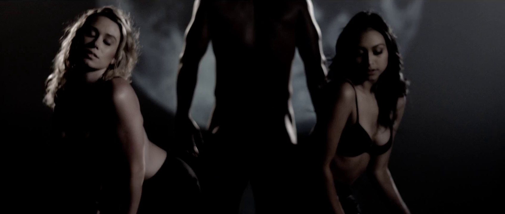 Luke James - Dancing In The Dark