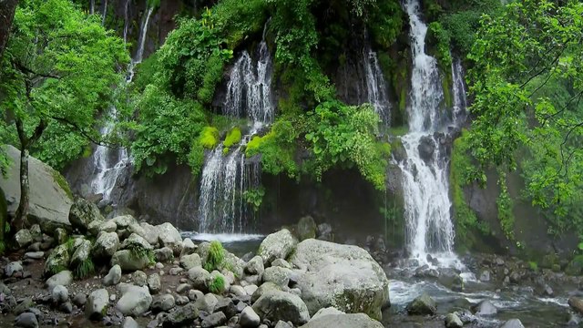 Waterfall - Scarborough Fair - Guitar, Violin & Vocal HD 1080p