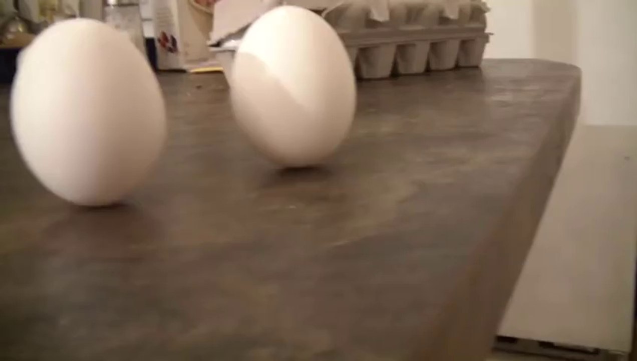 standing eggs