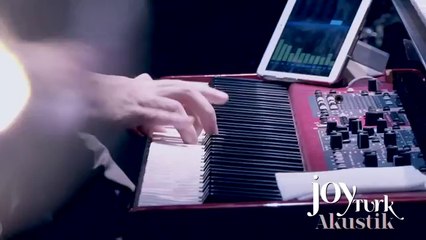 Gokhan Turkmen - Bir Baskas (JoyTurk Akustik)