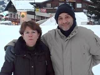 Me voici admirer par papy et mamie!!