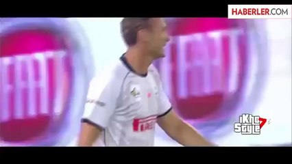 Efsane Futbolcular Barış İçin Sahaya Çıktılar