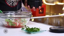 Cuisine Marocaine: Brochettes de Kefta et sa salade marocaine (VF) Choumicha (HD)