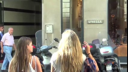 Shopping mamma e figlia per Cristina Parodi Benedetta in centro a Milano