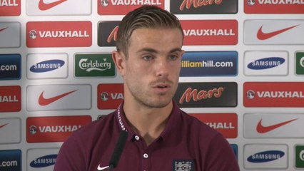 Inghilterra ai minimi storici. Henderson invoca il pubblico