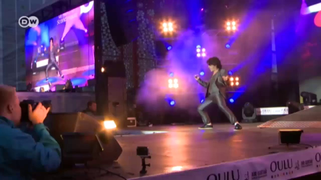 Luftgitarren-WM in Finnland | Euromaxx