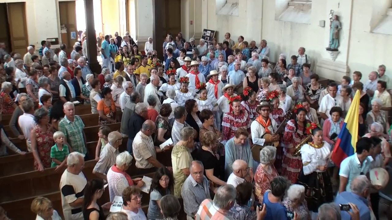 Festival de folklore d'Anjou et du Monde soirée du 26 et matin du 27 juillet 2014