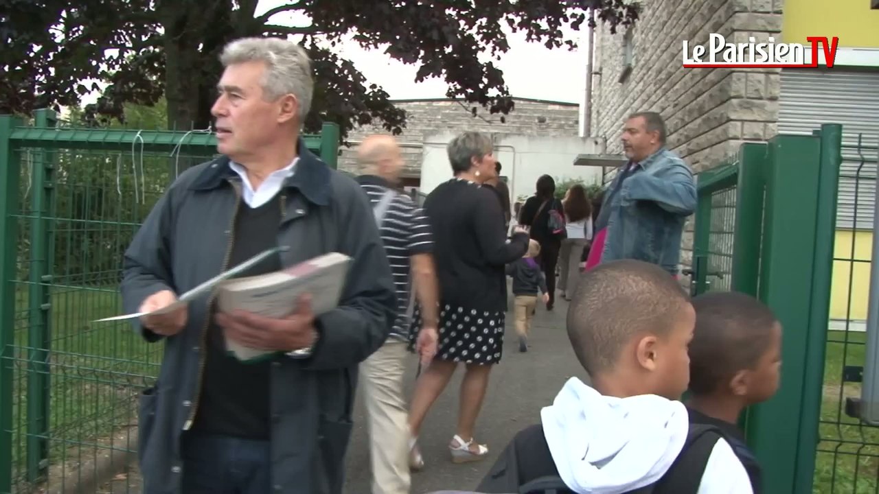 Ecoles cadenassées à Yerres : les parents n'y comprennent plus rien