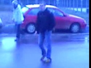 strike, gamelle sur la route gelee