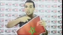 شاهد  رد رائع  من مغربي على إحراق علم بلاده في الجزائر