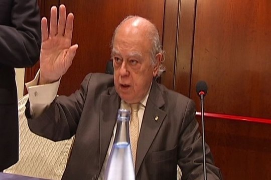 El Parlament aprueba la comparecencia de Pujol