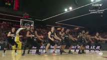 Dança dos 'Tall Blacks' ganha aplausos de americanos