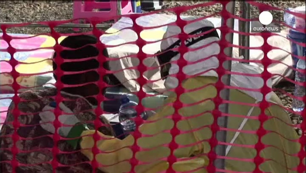 Ebola warning: 'insufficient response raises dangers'