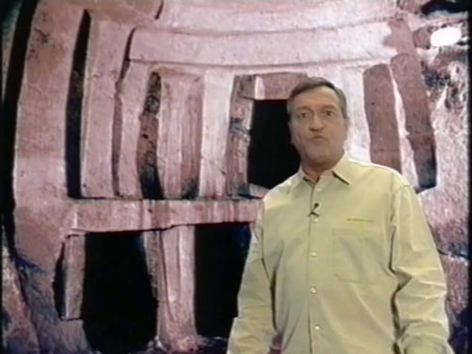 Erich von Däniken - Auf den Spuren der Allmächtigen E04 - Die Insel der Ratsel