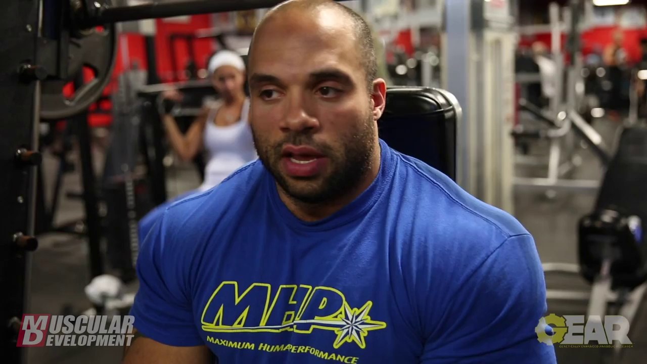Jon Delarosa and Juan Diesel Morel train shoulders 6.5 weeks out from the 2014 Mr. Olympia