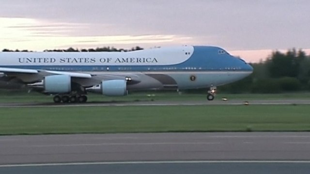 U.S. President Obama arrives in Estonia for talks with Baltic leaders