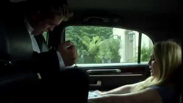 'Maps To The Stars' Scene With Rob, Moore and Wasikowska (Dubbed)
