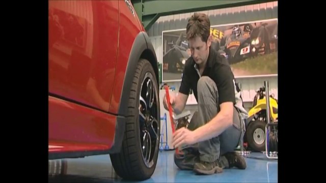 UO40110 & UO10106 - Réglage du parallélisme et réglage de carrossage - mecatechnic.com