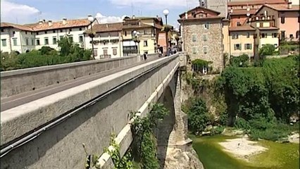 DROGA SU FACEBOOK, QUATTRO ARRESTI