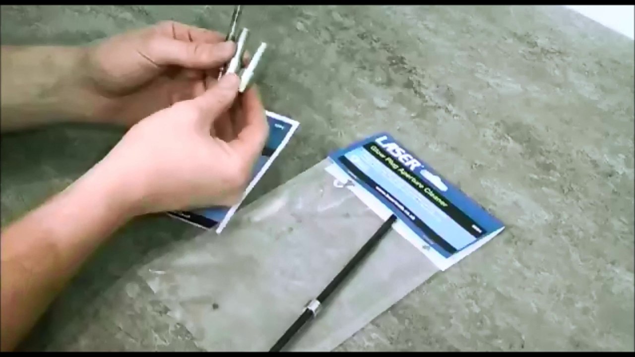 UO12417 - Nettoyage d'orifice de bougie de préchauffage M10 - www.mecatechnic.com