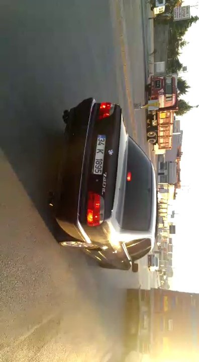 BMW 740 exhaust sound