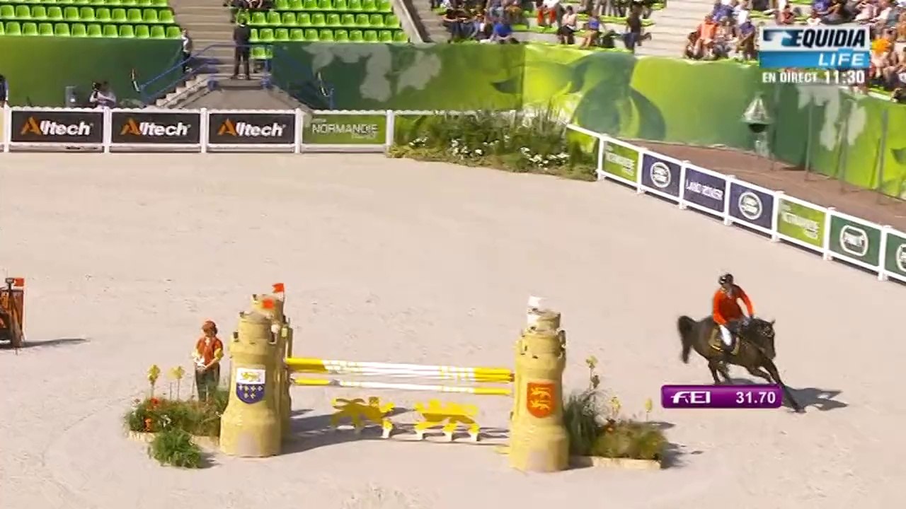 Pénélope Leprevost explique sa faute à 4 points sur le 1er tour du championnat par équipe