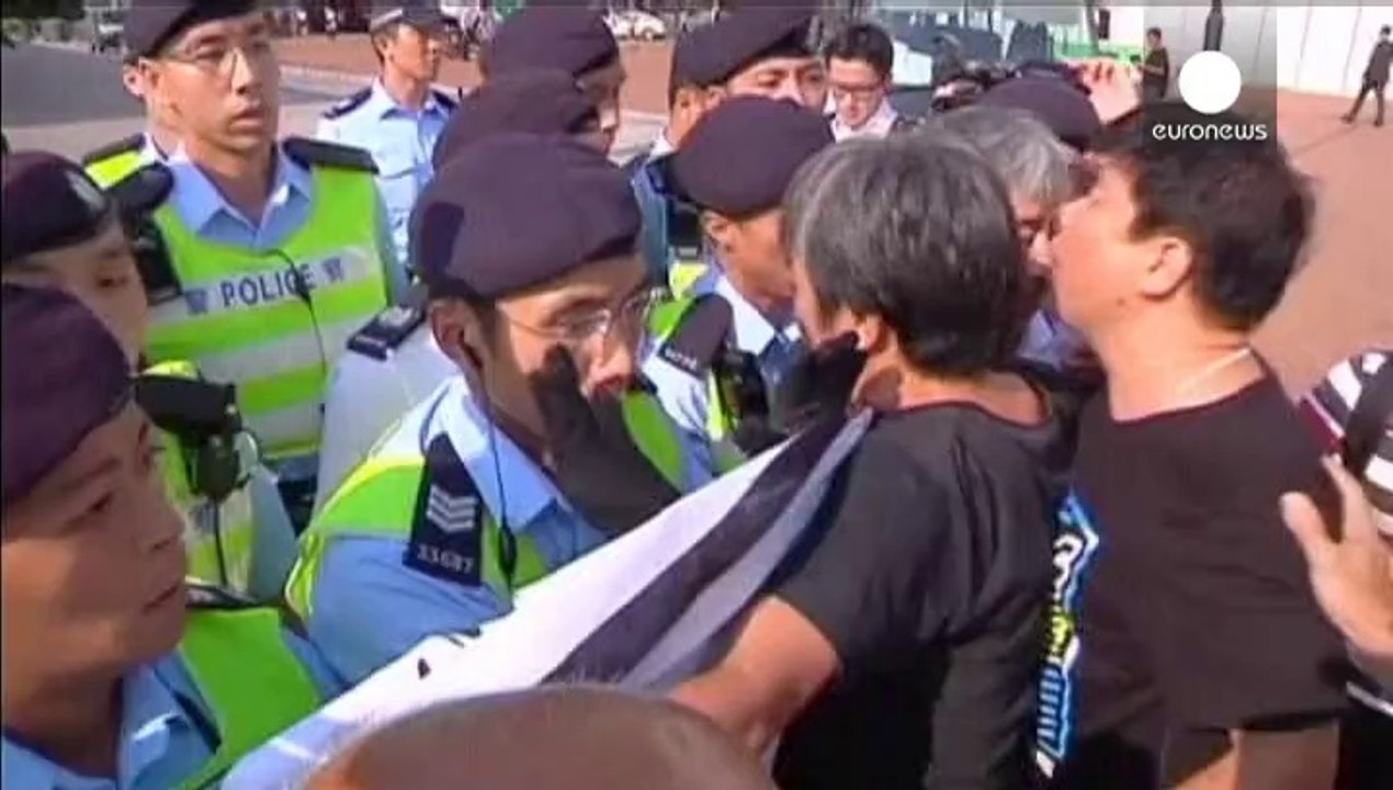 Commémorations de la victoire de 1945 à Pékin, perturbations à Hong Kong