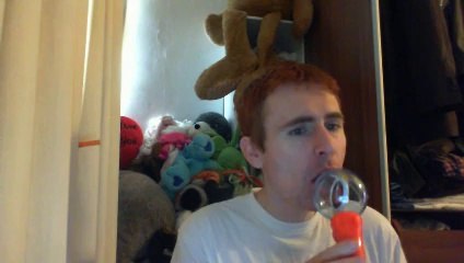 Wiwi égratigne "white trash" de Kyo