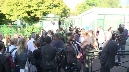 Rythmes: des écoles cadenassées à Yerres, fief de Dupont-Aignan