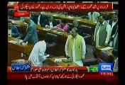 Nawaz Sharif reached Parliament after PTI MNAs Walkout