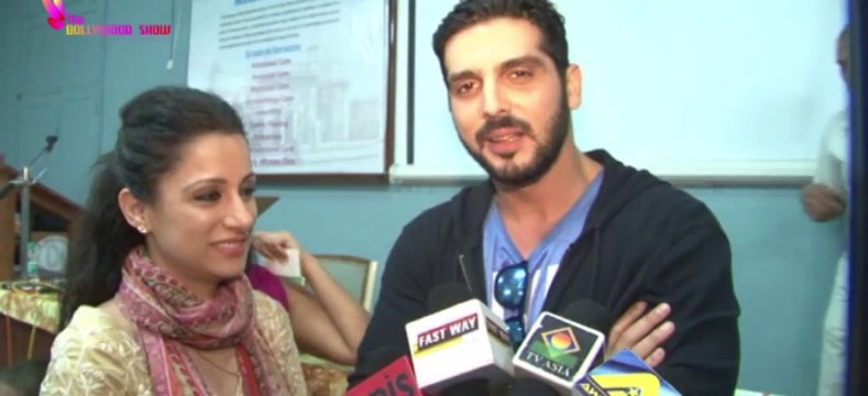Zayed Khan Spend Time With Patients Children !
