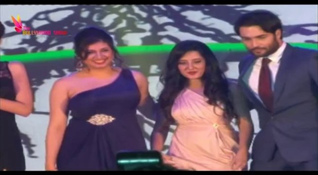 Model Vivian Dsena along with his wife Vahbbiz Dorabjee @ LJOW