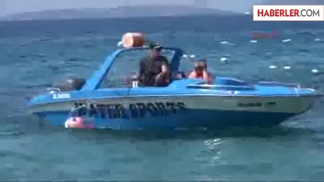 Bodrum Koylarında Hız Teknesi Kullanan Çocuklar Tehlike Saçıyor