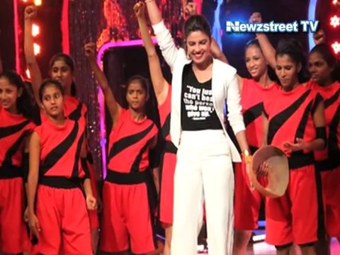 Shahid Kapoor denies avoiding locking in van