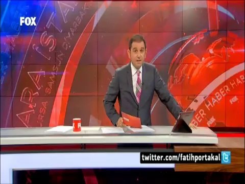 Libya'da Şehrin merkezine Savaş uçağı Mig 21 böyle çakıldı