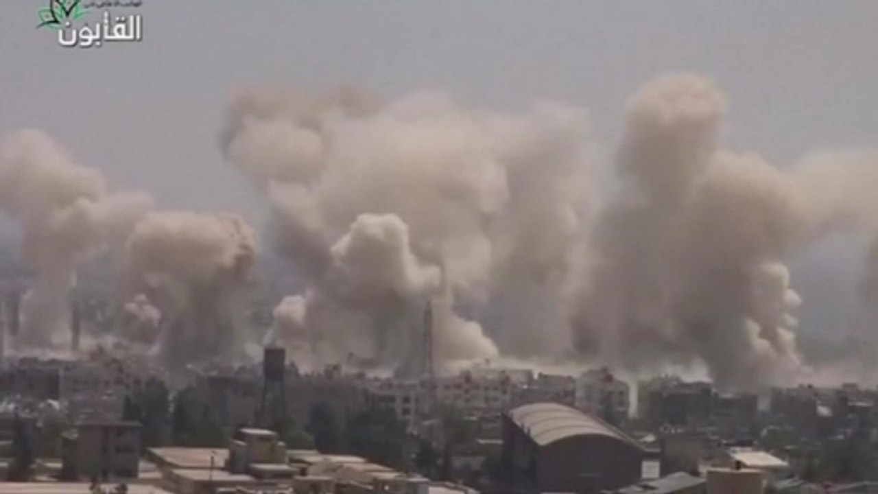 Syrian forces reportedly escalate assault on rebel-held Damascus district