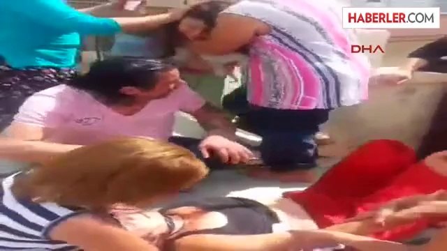 Didim'de Tartıştığı 2 Aylık Eşini 8 Yerinden Bıçakla Yaraladı