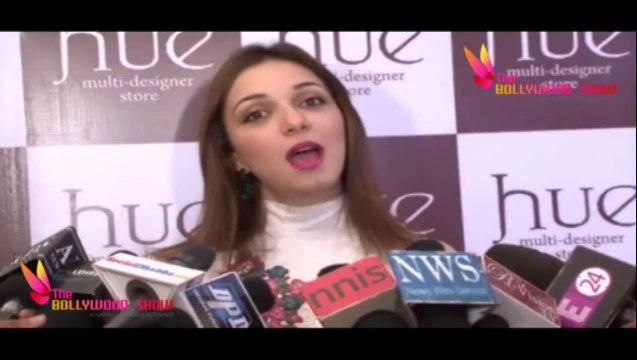 Nauheed Cyrusi @ Multi Designer Store Hue's Spring Summer 2014