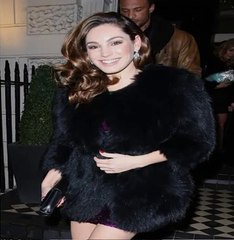 Shrewd Kelly Brook Celebrates the New Year in her bar BY a6z VIDEOVINES