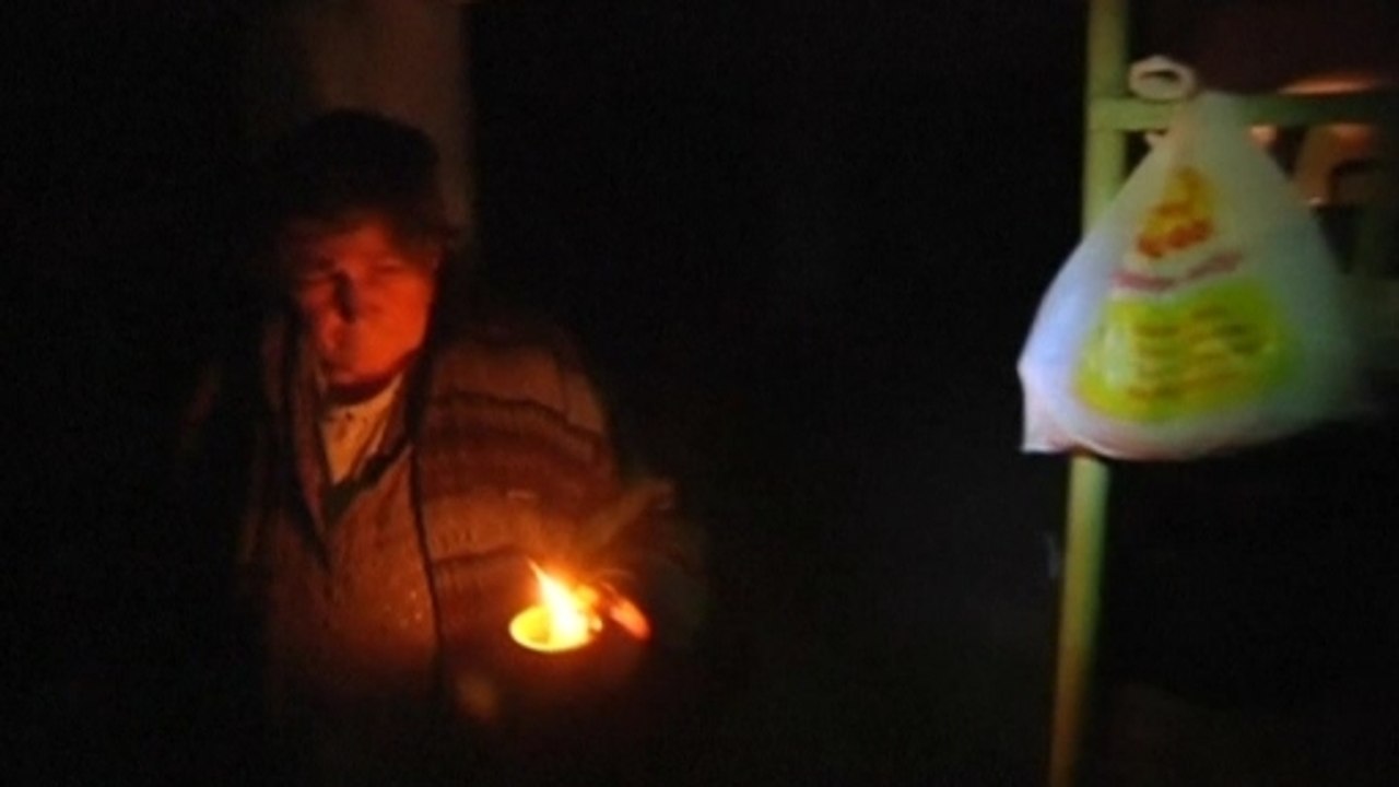 Putin unveils Ukraine ceasefire plan