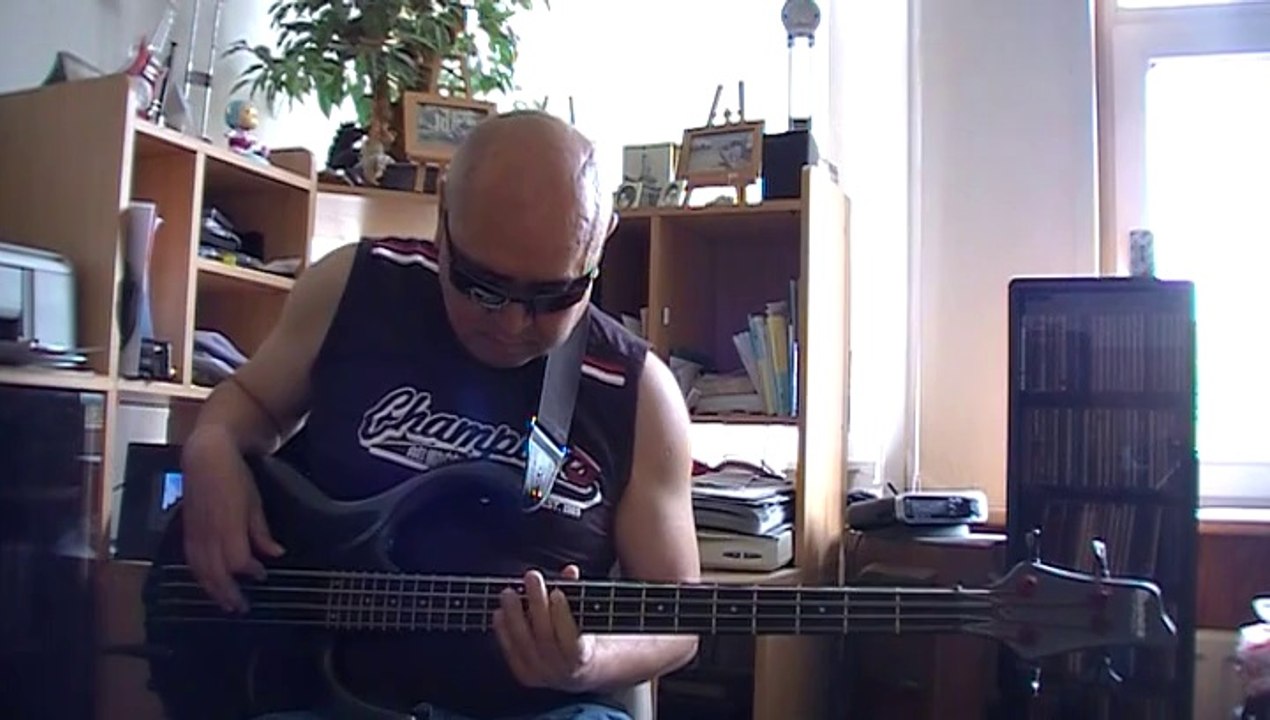 Change Lisa Stansfield Bass cover Bob Roha