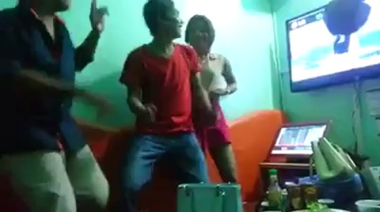 តើ​អ្នក​យល់​យ៉ាង​ណាដែរ​ ?