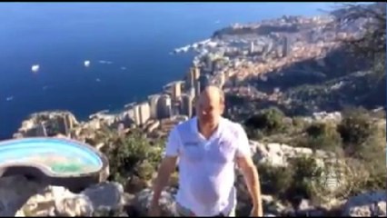 Ice Bucket Challenge: François Hollande nommé par le Prince Albert de Monaco