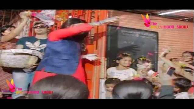 Rakhi Sawant Celebrates 'Phoolon Ki Holi' with NGO Kids