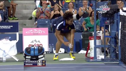 Tüm seyirciler onu alkışladı! İşte o an