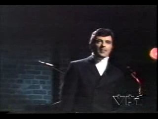 Can't Take My Eyes Off　You