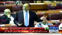 Ahsan Iqbal Doing Funny Parody Of Imran Khan & Tahir Ul Qadri In Parliament