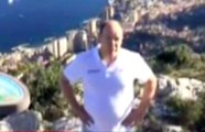 Ice Bucket Challenge : le Prince Albert de Monaco nomine François Hollande - ZAPPING ACTU DU 04/09/2014