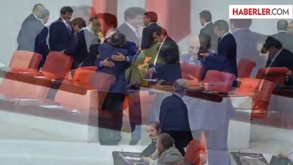Kurtulmuş ile Hallaçoğlu'nun Dikkat Çeken Samimi Sohbeti