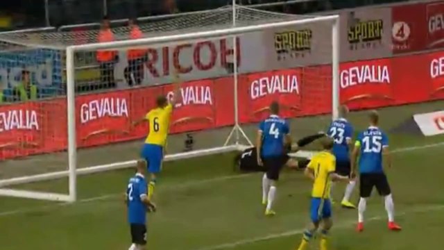 Zlatan Ibrahimovic bat le record de buts avec la sélection suédoise face à l'Estonie